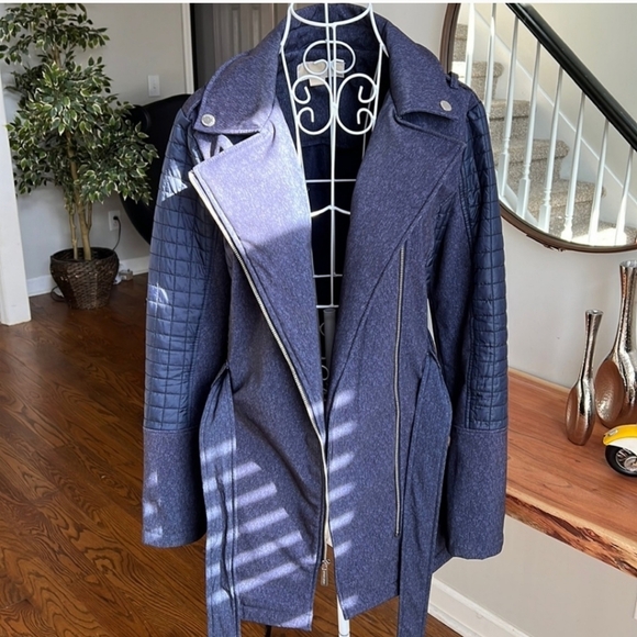 Michael Kors Women Navy Heather Fall/Winter Jacket. Size M. - Picture 2 of 5